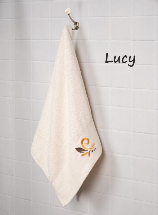 lucy.kouti